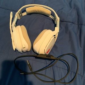 Astro A40 headset PS4